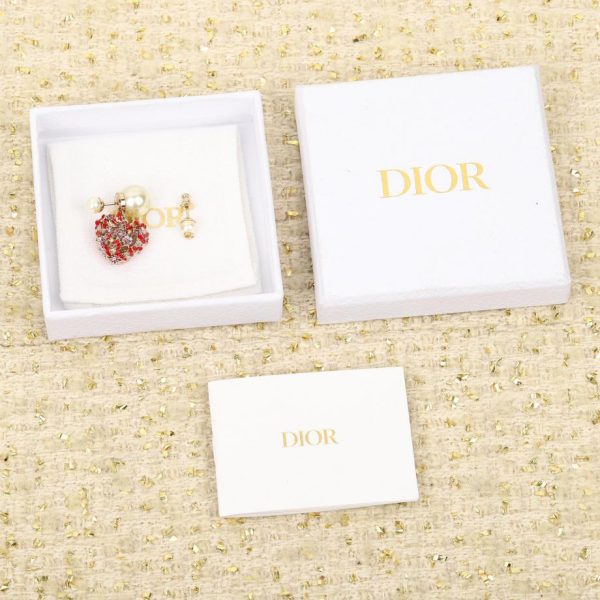 Orecchini Dior New Year Love in edizione limitata