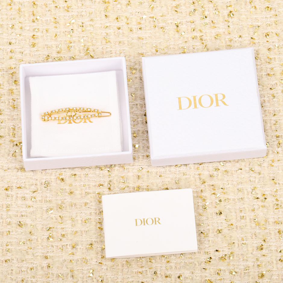 replica,repliche,fake,1:1,earrings,bracelet,ring,jewelry Fermaglio per capelli CD Dior Pearl Crystal replica,repliche,fake,1:1,earrings,bracelet,ring,jewelry Fermaglio per capelli CD Dior Pearl Crystal
