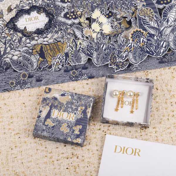 Orecchini di perle stellate Dior