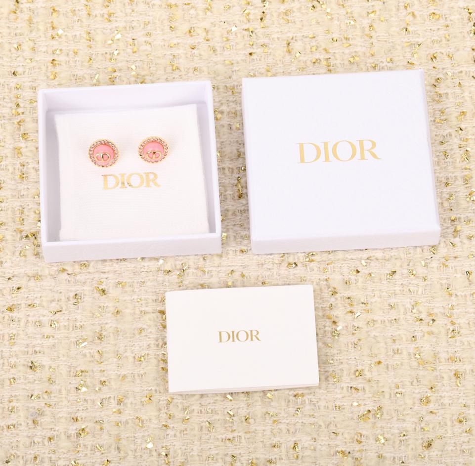replica,repliche,fake,1:1,earrings,bracelet,ring,jewelry Orecchini Dior con perle in pietra rosa replica,repliche,fake,1:1,earrings,bracelet,ring,jewelry Orecchini Dior con perle in pietra rosa