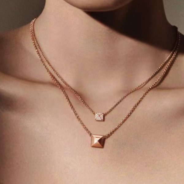 Collana con rivetti in oro Hermes V