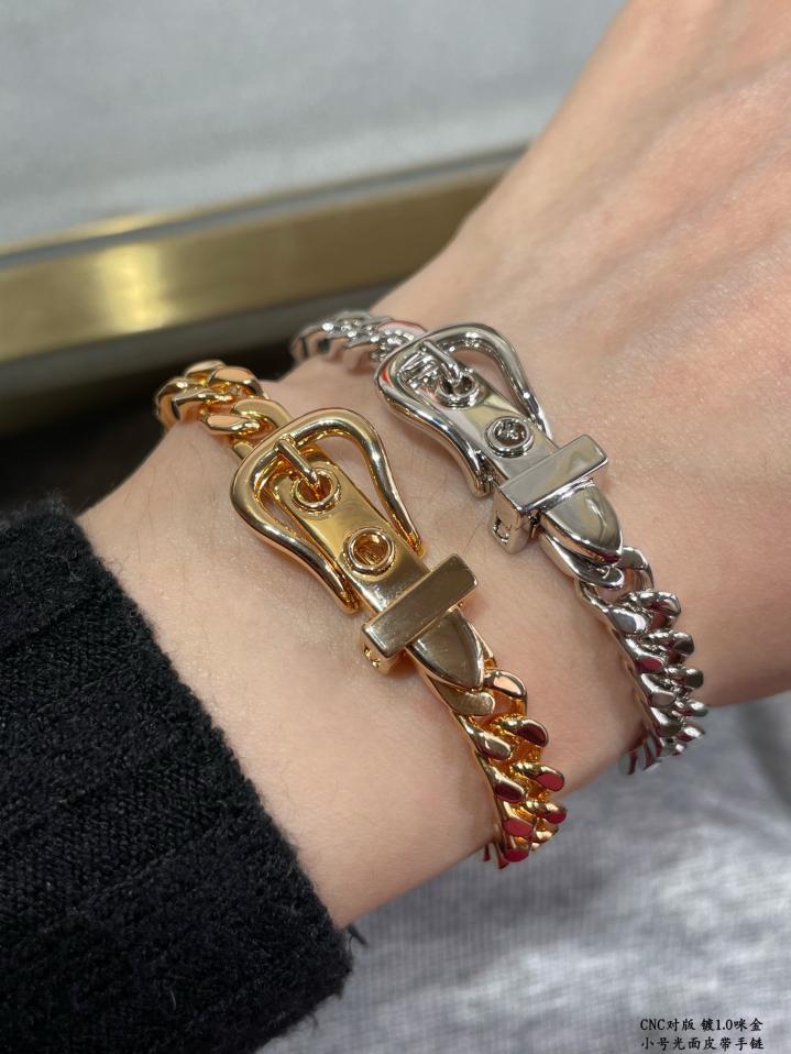 replica,repliche,fake,1:1,earrings,bracelet,ring,jewelry Bracciale Hermes piccolo con cintura lucida replica,repliche,fake,1:1,earrings,bracelet,ring,jewelry Bracciale Hermes piccolo con cintura lucida
