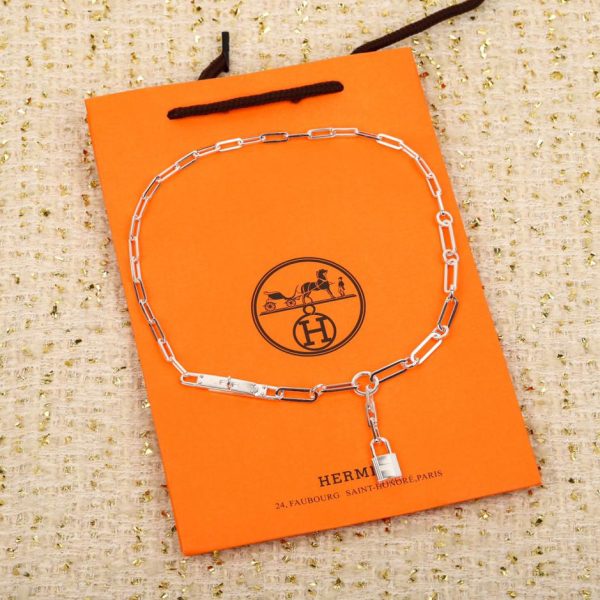 Collana lariat in argento sterling Hermes