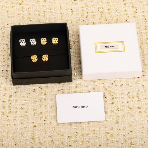 Orecchie Miu Miu
