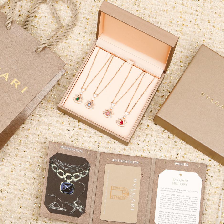 replica,repliche,fake,1:1,earrings,bracelet,ring,jewelry Collana limitata Bvlgari cinese per San Valentino replica,repliche,fake,1:1,earrings,bracelet,ring,jewelry Collana limitata Bvlgari cinese per San Valentino