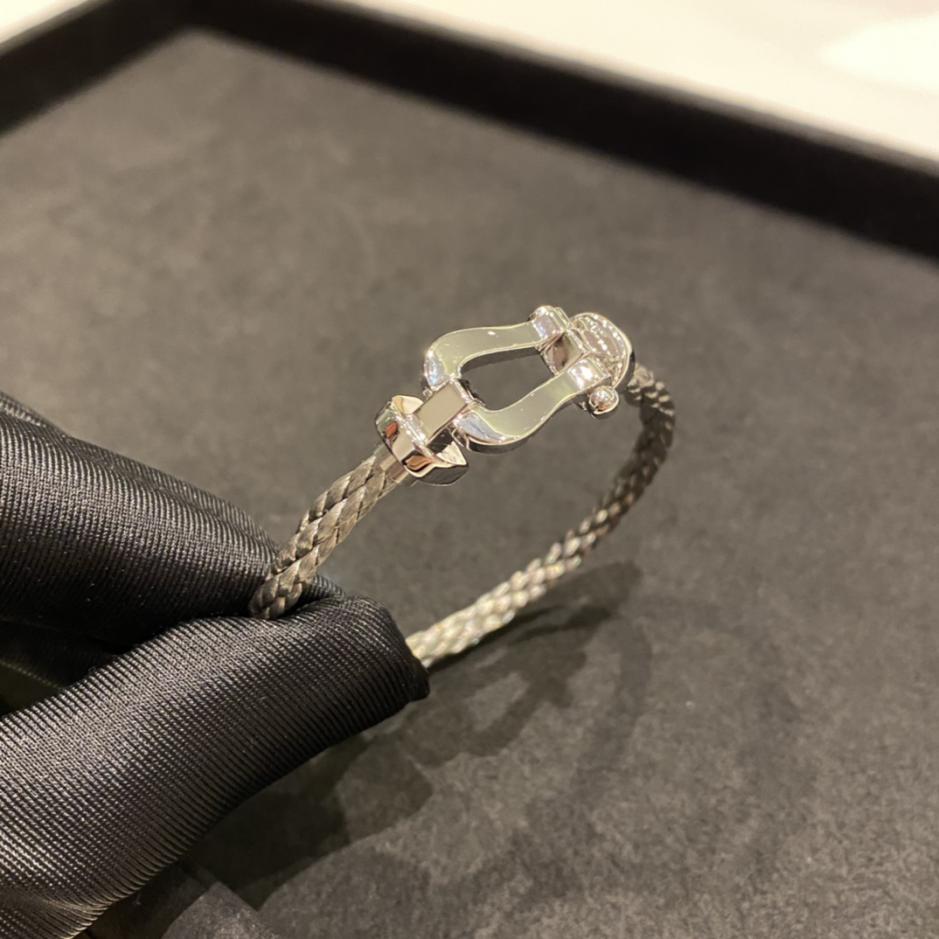 replica,repliche,fake,1:1,earrings,bracelet,ring,jewelry Bracciale grande in argento Fred senza diamanti