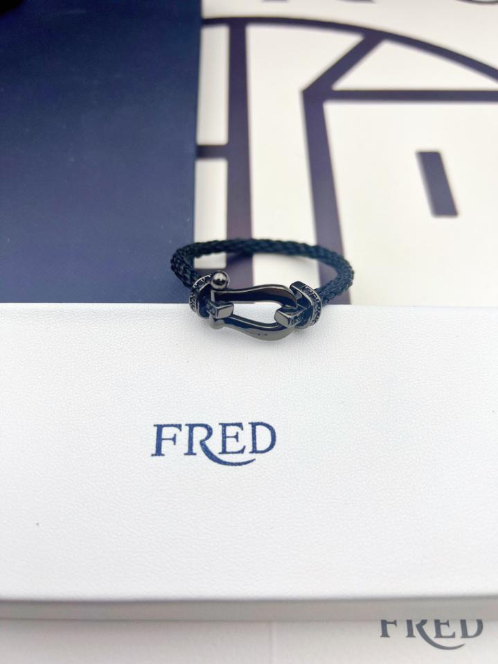 replica,repliche,fake,1:1,earrings,bracelet,ring,jewelry Bracciale Fred Darth Vader