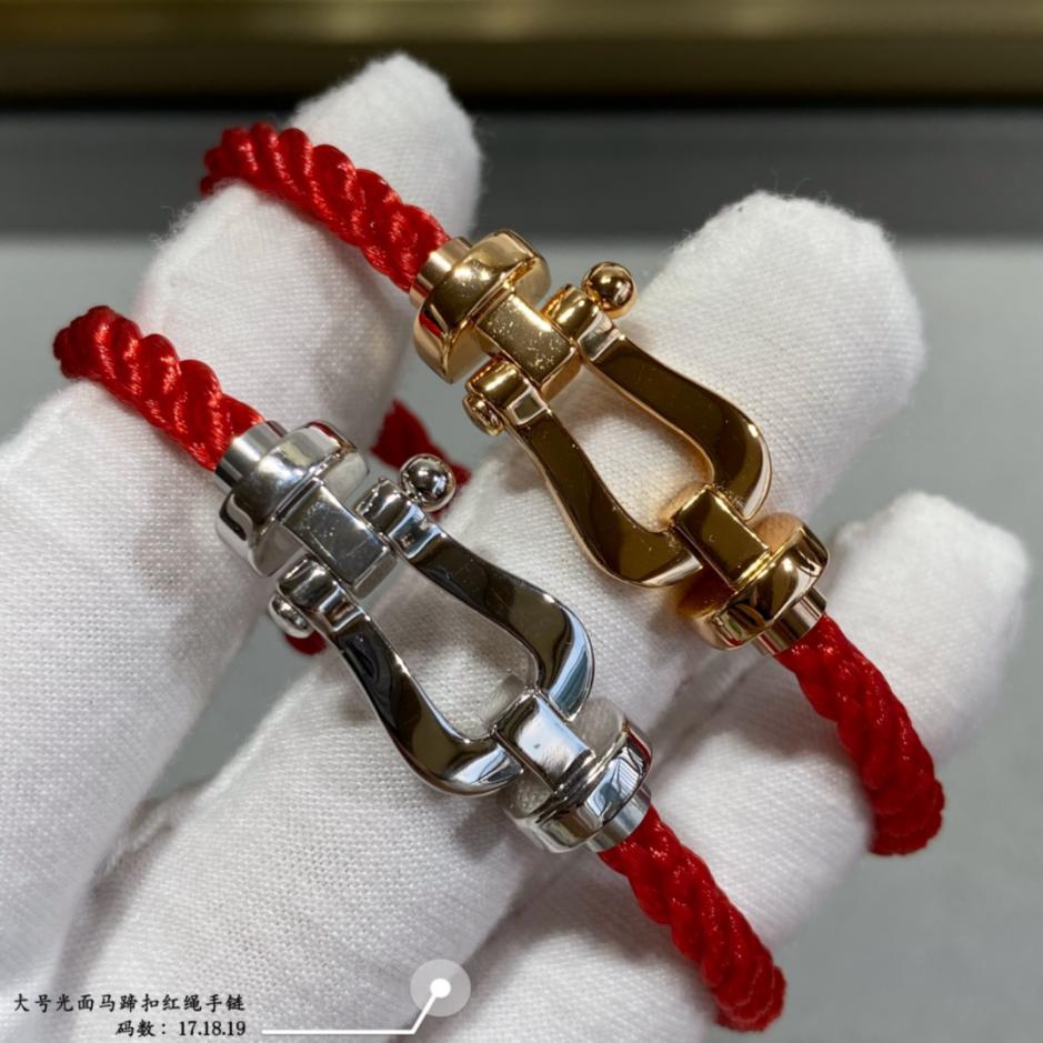 replica,repliche,fake,1:1,earrings,bracelet,ring,jewelry Fred grande braccialetto in corda rossa con fibbia a ferro di cavallo lucida replica,repliche,fake,1:1,earrings,bracelet,ring,jewelry Fred grande braccialetto in corda rossa con fibbia a ferro di cavallo lucida
