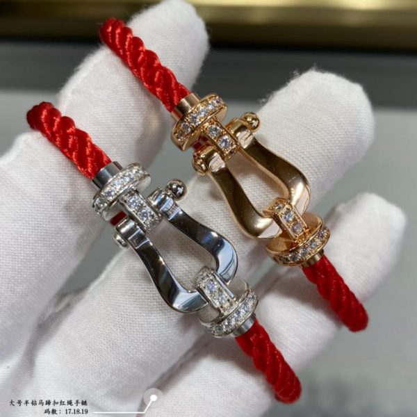 replica,repliche,fake,1:1,earrings,bracelet,ring,jewelry Fred braccialetto in corda rossa con fibbia a ferro di cavallo grande e mezzo diamante