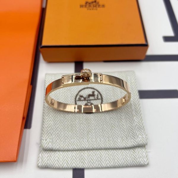 replica,repliche,fake,1:1,earrings,bracelet,ring,jewelry Bracciale Hermes Kelly con diamanti versione aggiornata