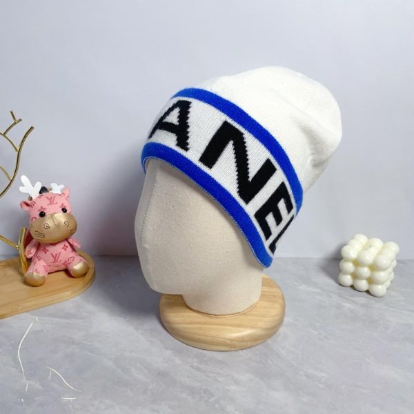 replica,repliche,fake,1:1,earrings,bracelet,ring,jewelry L’ultimo cappello lavorato a maglia di lana di Chanel, unisex
