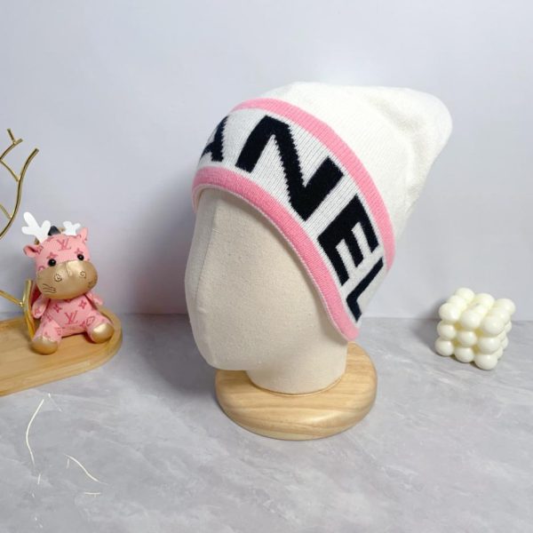replica,repliche,fake,1:1,earrings,bracelet,ring,jewelry L’ultimo cappello lavorato a maglia di lana di Chanel, unisex
