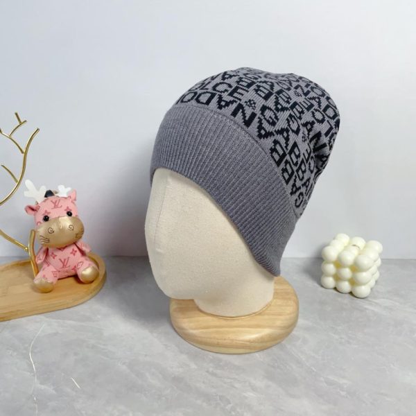 replica,repliche,fake,1:1,earrings,bracelet,ring,jewelry Ultimo cappello DOLCE&GABBANA lavorato a maglia in lana, unisex