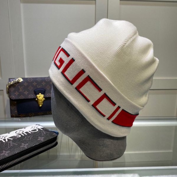 replica,repliche,fake,1:1,earrings,bracelet,ring,jewelry Cappello GUCCI nuovo