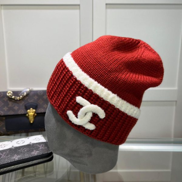 replica,repliche,fake,1:1,earrings,bracelet,ring,jewelry Cappello Chanel in lana autunnale e invernale