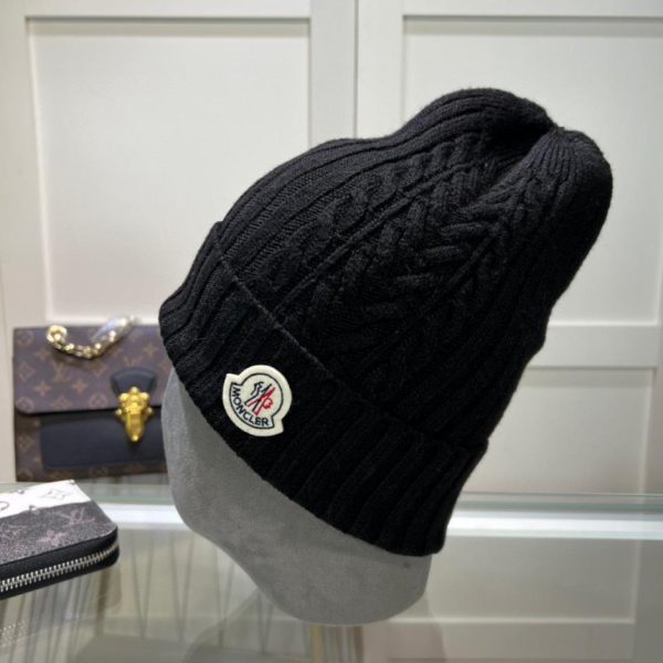replica,repliche,fake,1:1,earrings,bracelet,ring,jewelry MONCLER berretto in maglia stile classico per uomo e donna