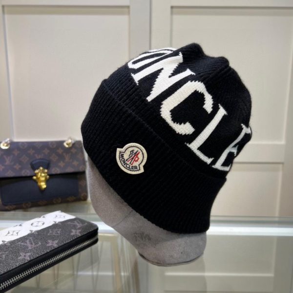 replica,repliche,fake,1:1,earrings,bracelet,ring,jewelry MONCLER berretto in maglia stile classico per uomo e donna