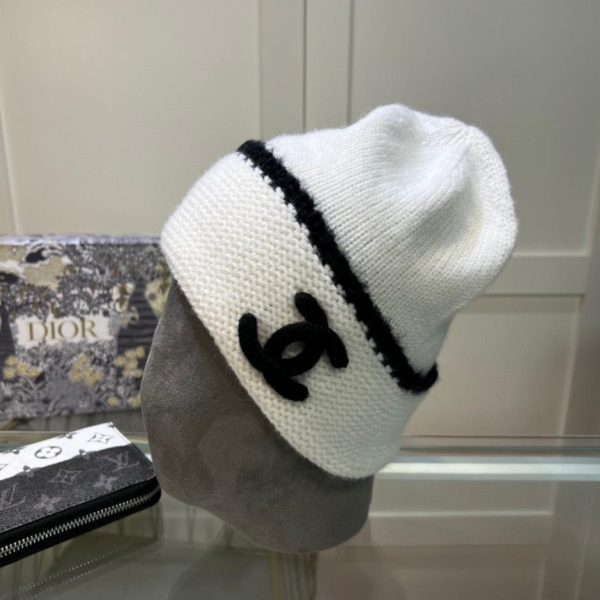 replica,repliche,fake,1:1,earrings,bracelet,ring,jewelry Cappello Chanel in lana autunnale e invernale