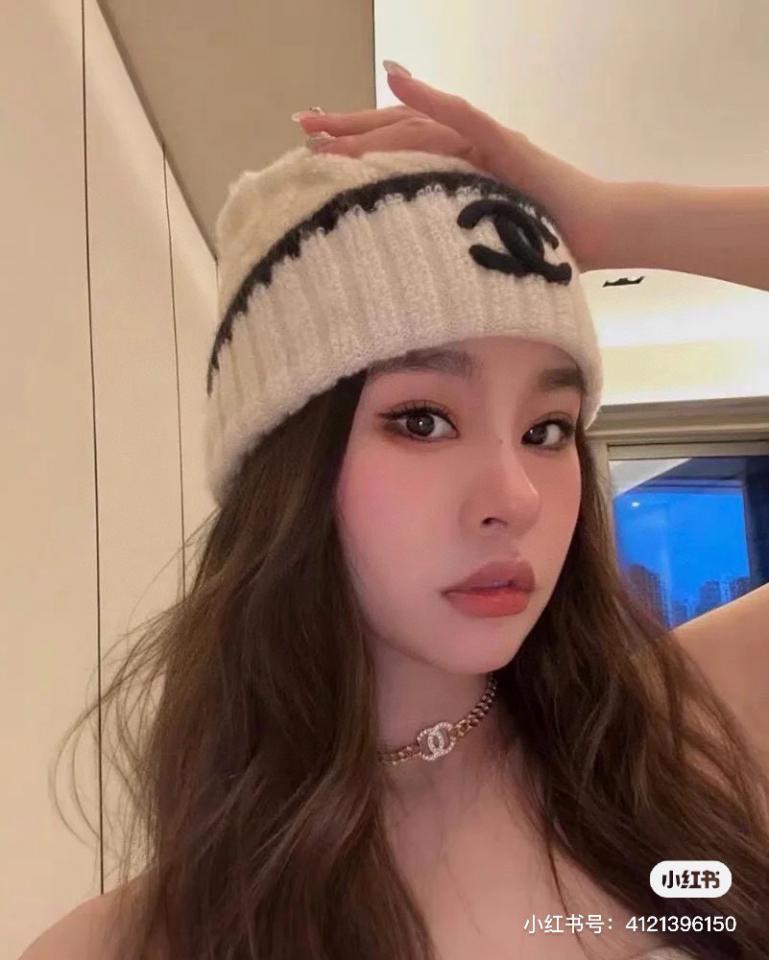 replica,repliche,fake,1:1,earrings,bracelet,ring,jewelry Cappello Chanel in lana autunnale e invernale replica,repliche,fake,1:1,earrings,bracelet,ring,jewelry Cappello Chanel in lana autunnale e invernale