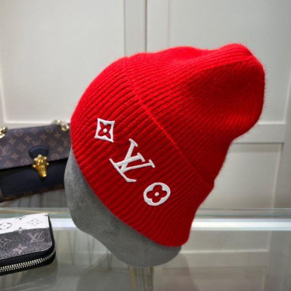 replica,repliche,fake,1:1,earrings,bracelet,ring,jewelry Berretto in maglia di lana pi霉 venduto di Louis Vuitton