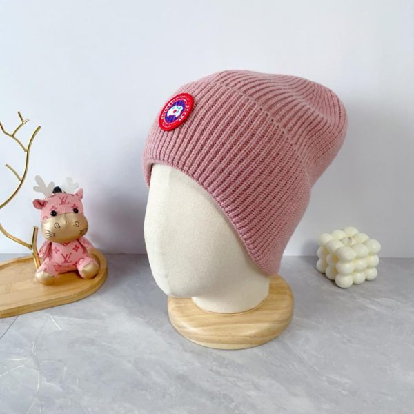 replica,repliche,fake,1:1,earrings,bracelet,ring,jewelry L’ultimo cappello lavorato a maglia in lana di CANADA GOOSE