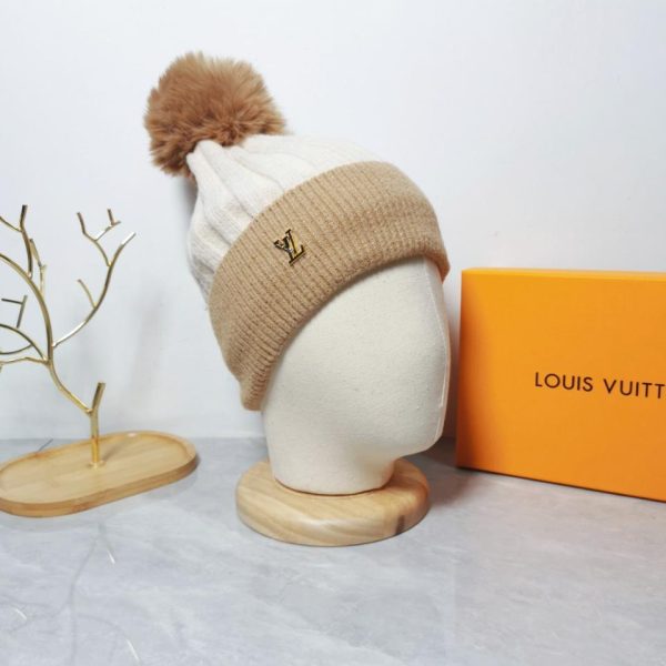 replica,repliche,fake,1:1,earrings,bracelet,ring,jewelry Berretto Louis Vuitton