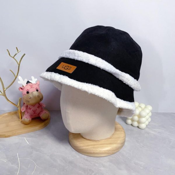 replica,repliche,fake,1:1,earrings,bracelet,ring,jewelry Ugg nuovo cappello da pescatore autunnale e invernale
