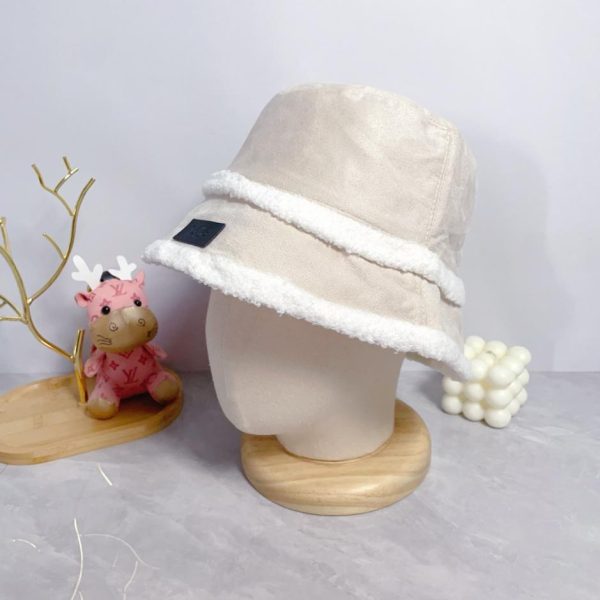 replica,repliche,fake,1:1,earrings,bracelet,ring,jewelry Ugg nuovo cappello da pescatore autunnale e invernale