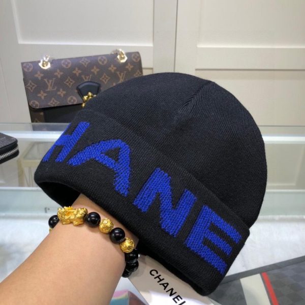replica,repliche,fake,1:1,earrings,bracelet,ring,jewelry Cappello Chanel lavorato a maglia in lana cashmere doppio strato