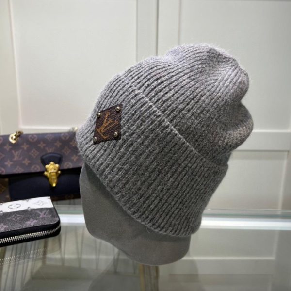 replica,repliche,fake,1:1,earrings,bracelet,ring,jewelry Berretto in maglia di lana pi霉 venduto di Louis Vuitton