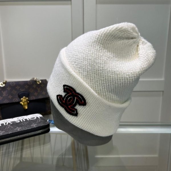 replica,repliche,fake,1:1,earrings,bracelet,ring,jewelry Colori classici Chanel per uomo e donna