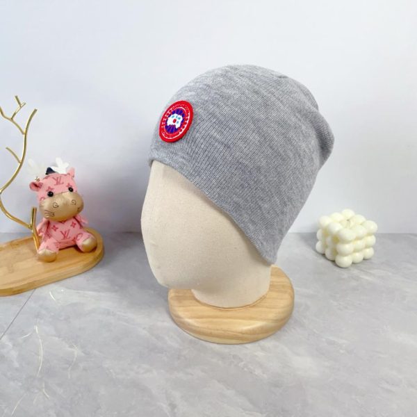 replica,repliche,fake,1:1,earrings,bracelet,ring,jewelry L’ultimo cappello lavorato a maglia in lana di CANADA GOOSE