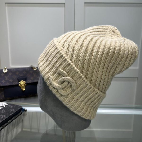 replica,repliche,fake,1:1,earrings,bracelet,ring,jewelry Cappello Chanel in lana autunnale e invernale