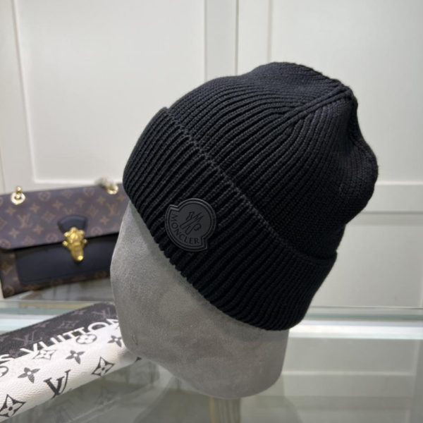 replica,repliche,fake,1:1,earrings,bracelet,ring,jewelry Berretto MONCLER in maglia