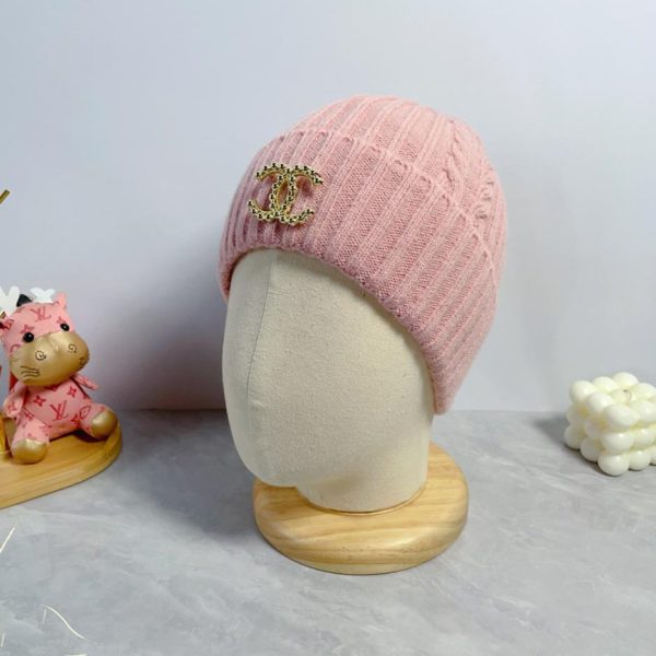 replica,repliche,fake,1:1,earrings,bracelet,ring,jewelry Cappello Chanel in lana autunnale e invernale