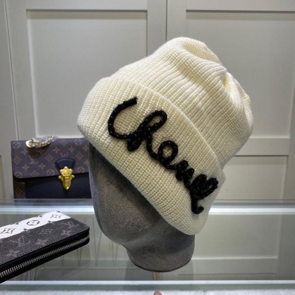 replica,repliche,fake,1:1,earrings,bracelet,ring,jewelry Cappello Chanel autunno e inverno in lana perlata