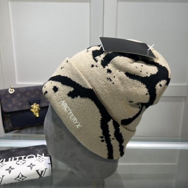 replica,repliche,fake,1:1,earrings,bracelet,ring,jewelry Arcteryx si addens貌 per ottenere calore