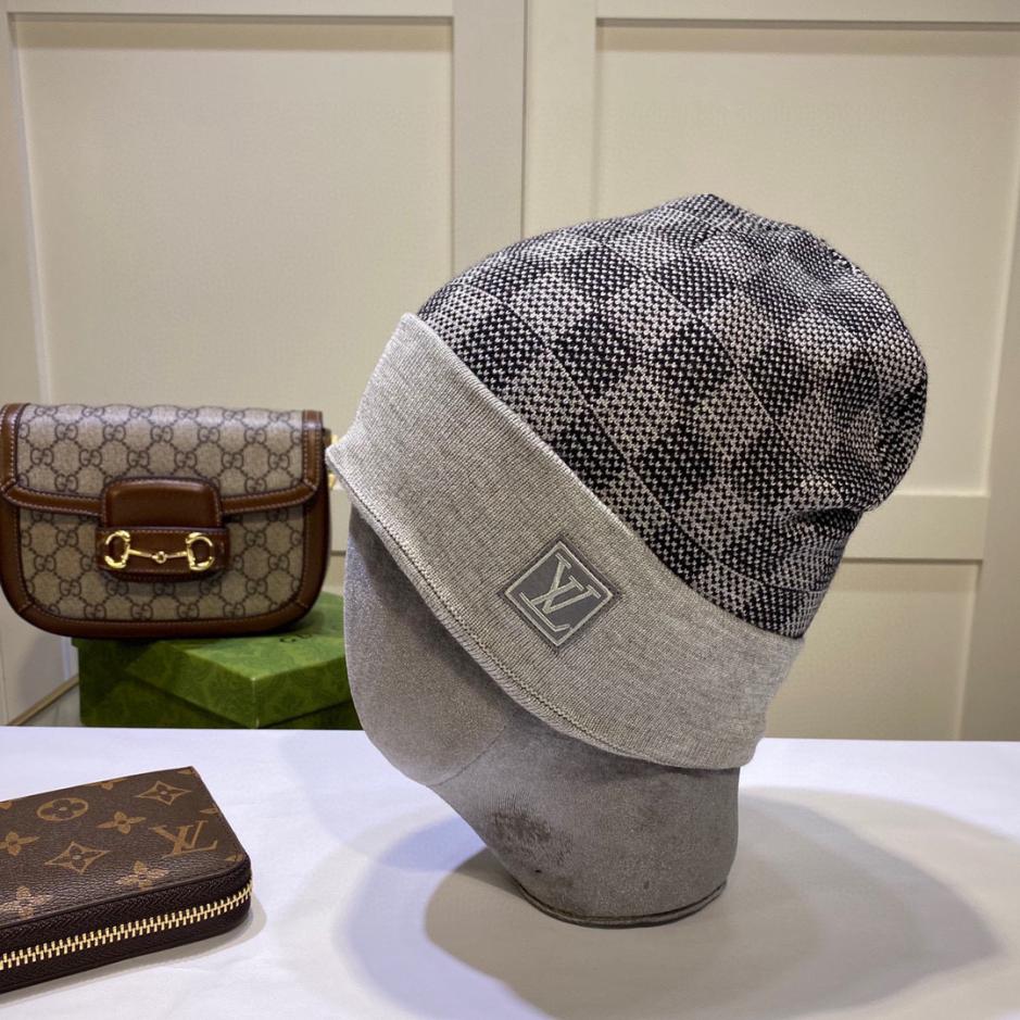 replica,repliche,fake,1:1,earrings,bracelet,ring,jewelry Cappello lavorato a maglia Louis Vuitton in materiale cashmere per uomo e donna replica,repliche,fake,1:1,earrings,bracelet,ring,jewelry Cappello lavorato a maglia Louis Vuitton in materiale cashmere per uomo e donna