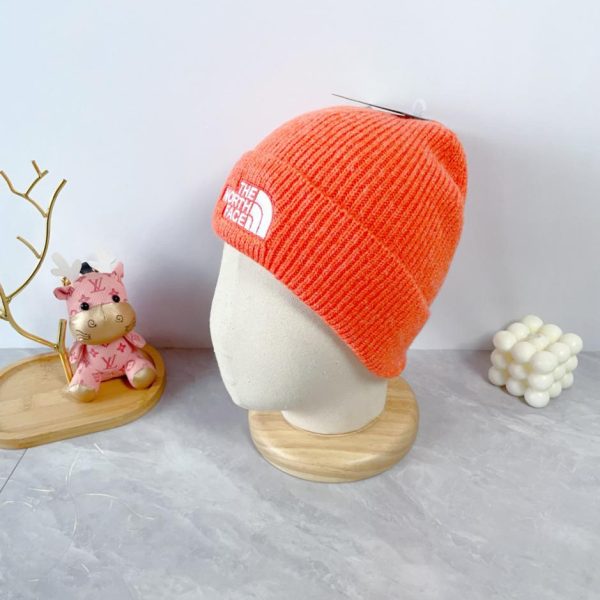 replica,repliche,fake,1:1,earrings,bracelet,ring,jewelry North Face nuovo berretto lavorato a maglia autunnale e invernale