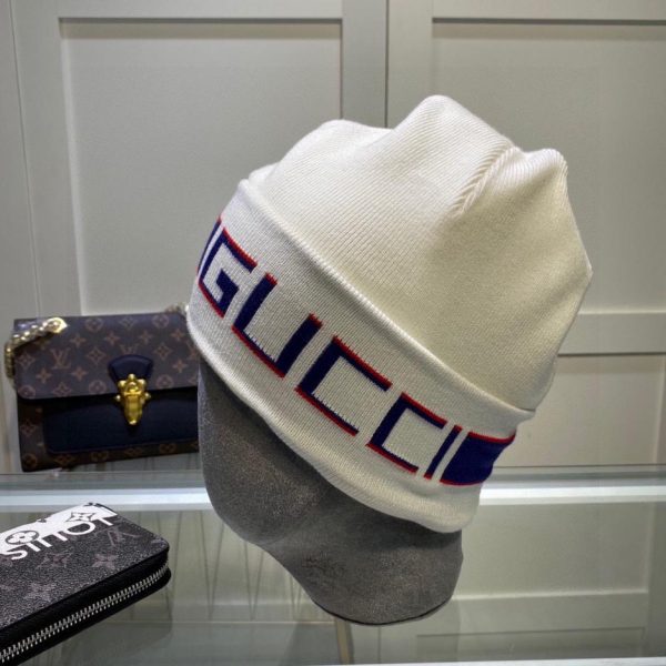 replica,repliche,fake,1:1,earrings,bracelet,ring,jewelry Cappello GUCCI nuovo