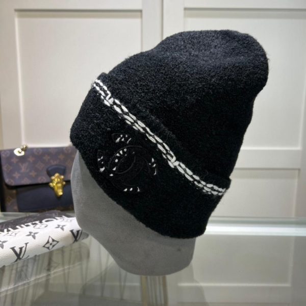 replica,repliche,fake,1:1,earrings,bracelet,ring,jewelry Colori classici Chanel per uomo e donna