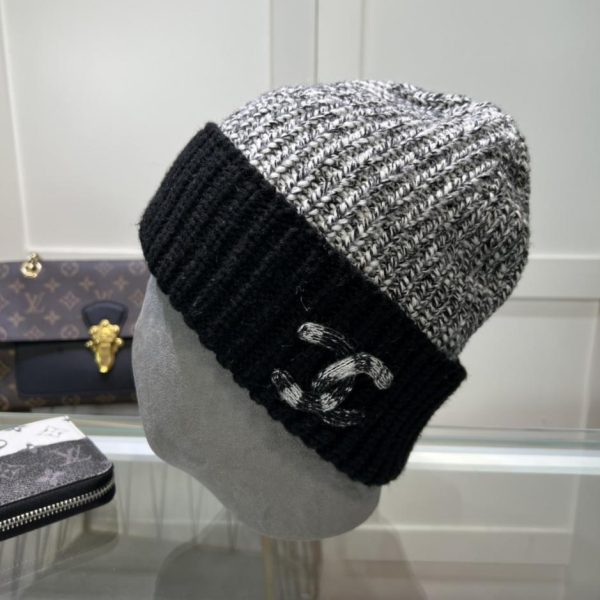 replica,repliche,fake,1:1,earrings,bracelet,ring,jewelry Colori classici Chanel per uomo e donna