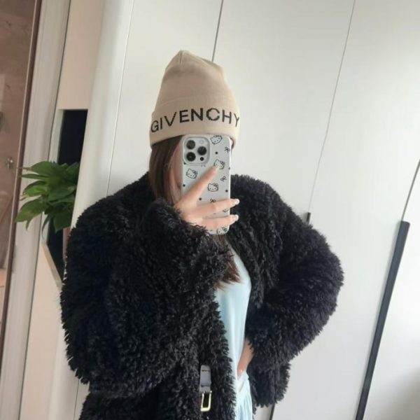 replica,repliche,fake,1:1,earrings,bracelet,ring,jewelry Cappello lavorato a maglia GIVENCHY materiale cashmere, stesso stile per uomo e donna