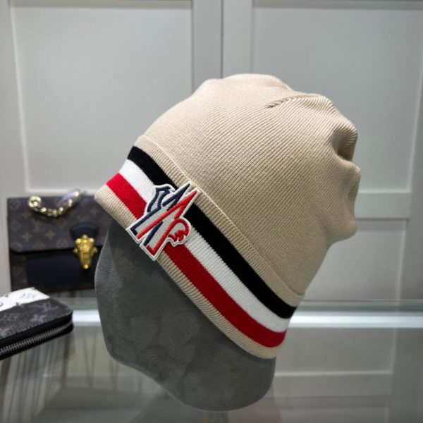 replica,repliche,fake,1:1,earrings,bracelet,ring,jewelry MONCLER berretto in maglia stile classico per uomo e donna