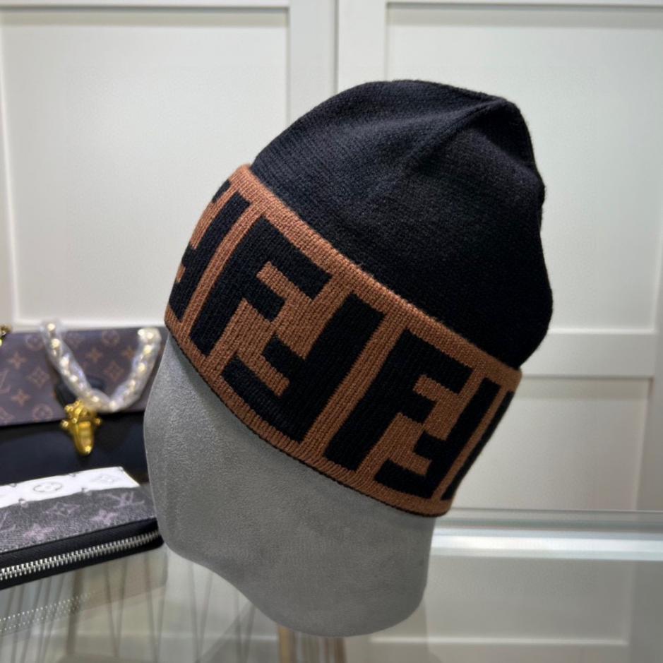 replica,repliche,fake,1:1,earrings,bracelet,ring,jewelry Cappello in maglia Fendi per uomo e donna replica,repliche,fake,1:1,earrings,bracelet,ring,jewelry Cappello in maglia Fendi per uomo e donna