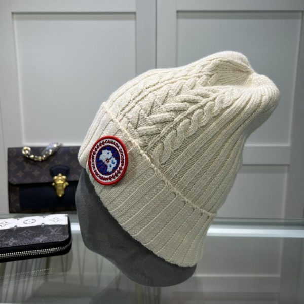 replica,repliche,fake,1:1,earrings,bracelet,ring,jewelry L’ultimo cappello lavorato a maglia in lana di CANADA GOOSE