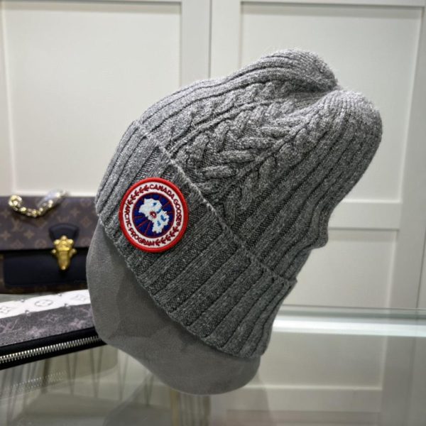 replica,repliche,fake,1:1,earrings,bracelet,ring,jewelry L’ultimo cappello lavorato a maglia in lana di CANADA GOOSE