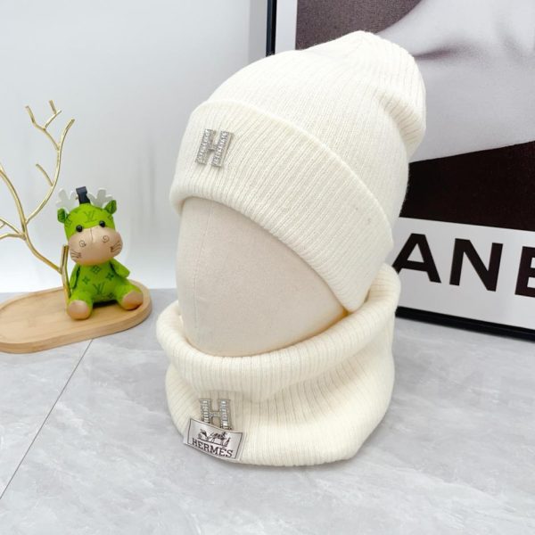 replica,repliche,fake,1:1,earrings,bracelet,ring,jewelry Set tre pezzi sciarpa, cappello e guanti Hermes