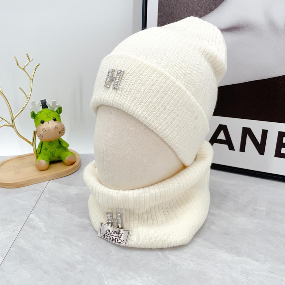 replica,repliche,fake,1:1,earrings,bracelet,ring,jewelry Set tre pezzi sciarpa, cappello e guanti Hermes replica,repliche,fake,1:1,earrings,bracelet,ring,jewelry Set tre pezzi sciarpa, cappello e guanti Hermes