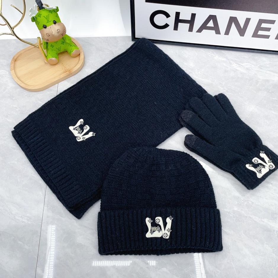 replica,repliche,fake,1:1,earrings,bracelet,ring,jewelry Set tre pezzi con sciarpa, cappello e guanti Louis Vuitton replica,repliche,fake,1:1,earrings,bracelet,ring,jewelry Set tre pezzi con sciarpa, cappello e guanti Louis Vuitton